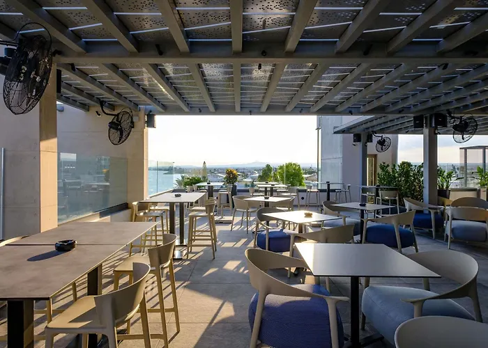 Hotell Mercure Larnaca
