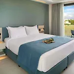 Mercure Larnaca