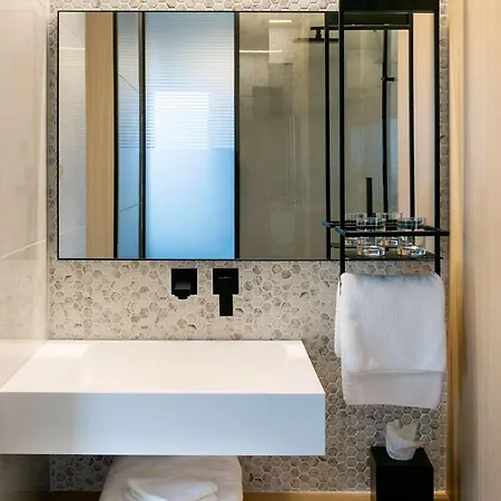 Mercure Hotel 4*