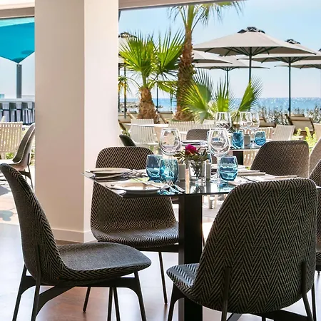 Mercure Larnaca