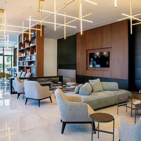 호텔 Mercure 라르나카